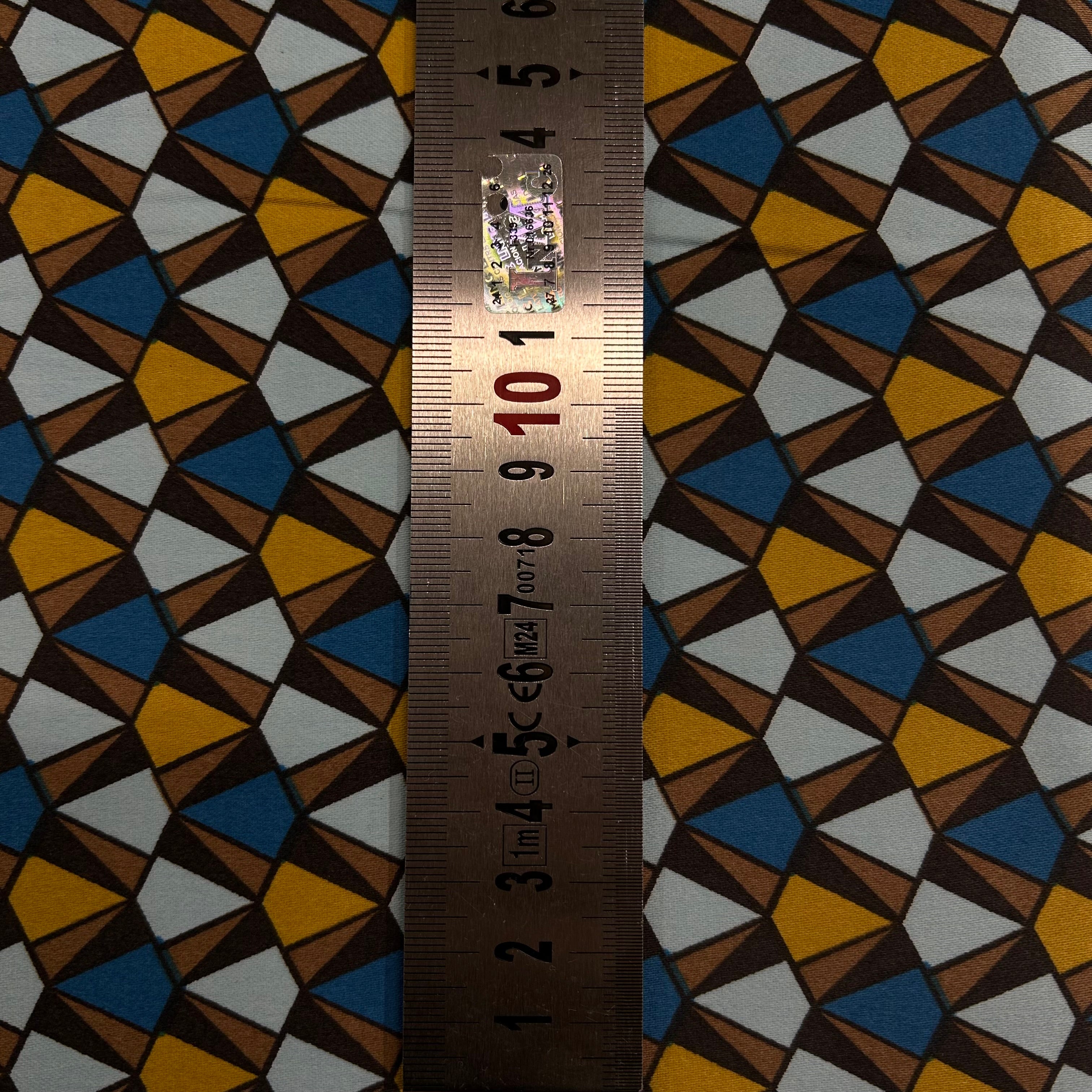 Retro Geometric Print