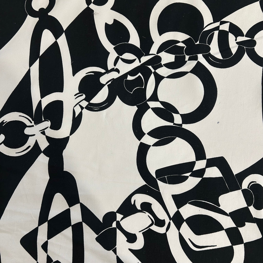 Black & White Chain