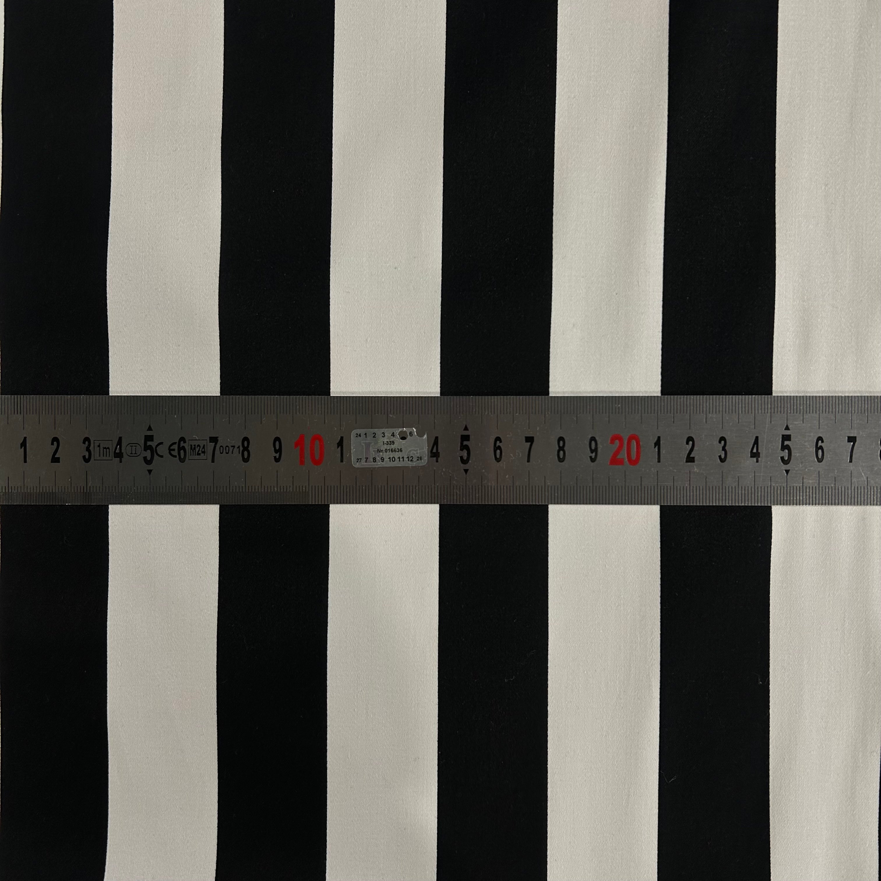 Black & White Stripe